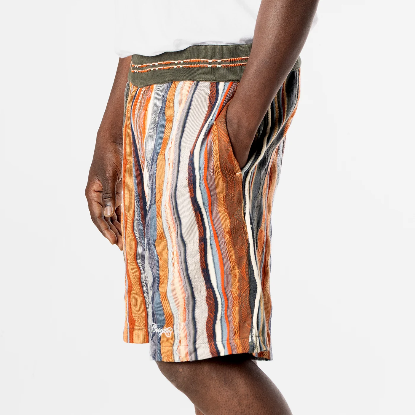 New - COOGI Light Weight Sweater Knit shorts in Natural - Image 3
