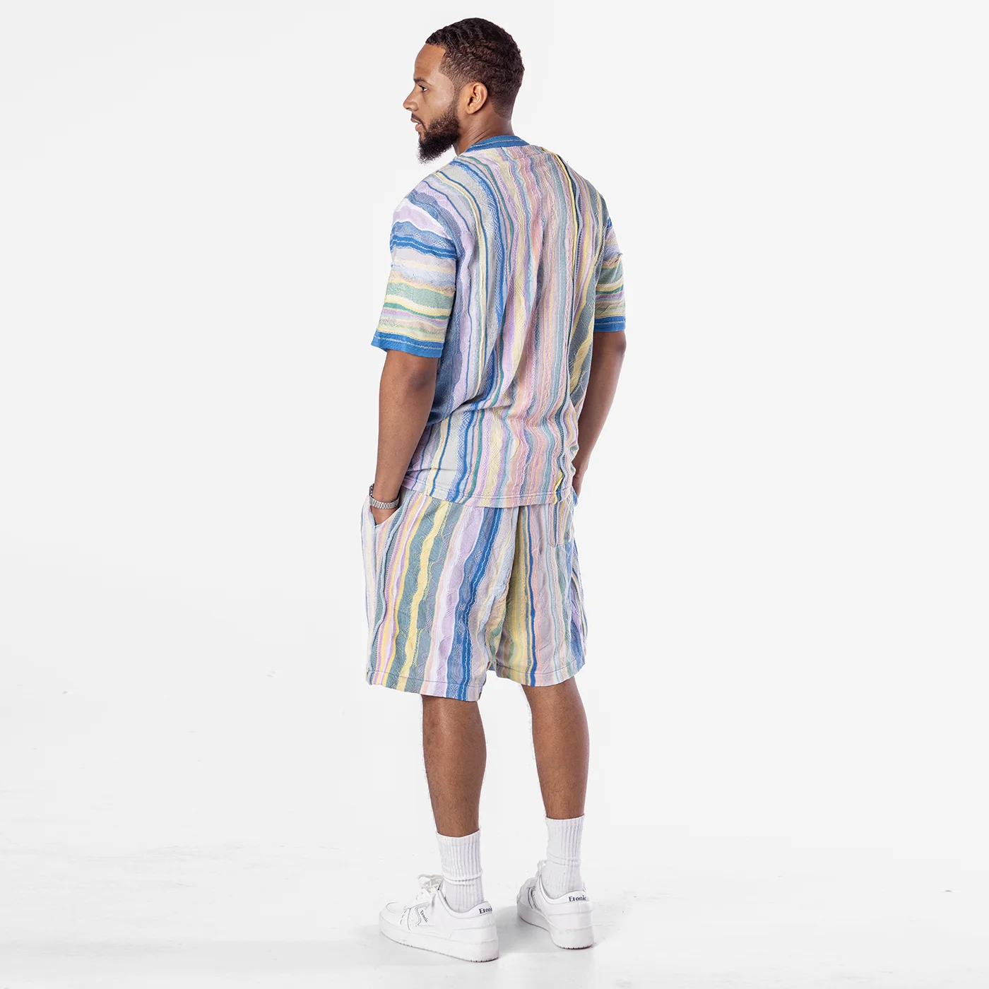 New- COOGI Light Weight Sweater Knit Tee in Pink and Blue - Image 6